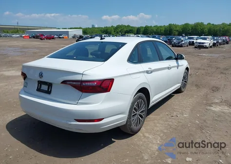 2021 Volkswagen Jetta 1.4T R-Line/1.4T S/1.4T Se из США, поврежденный, VIN 3VWC57BU3MM079977